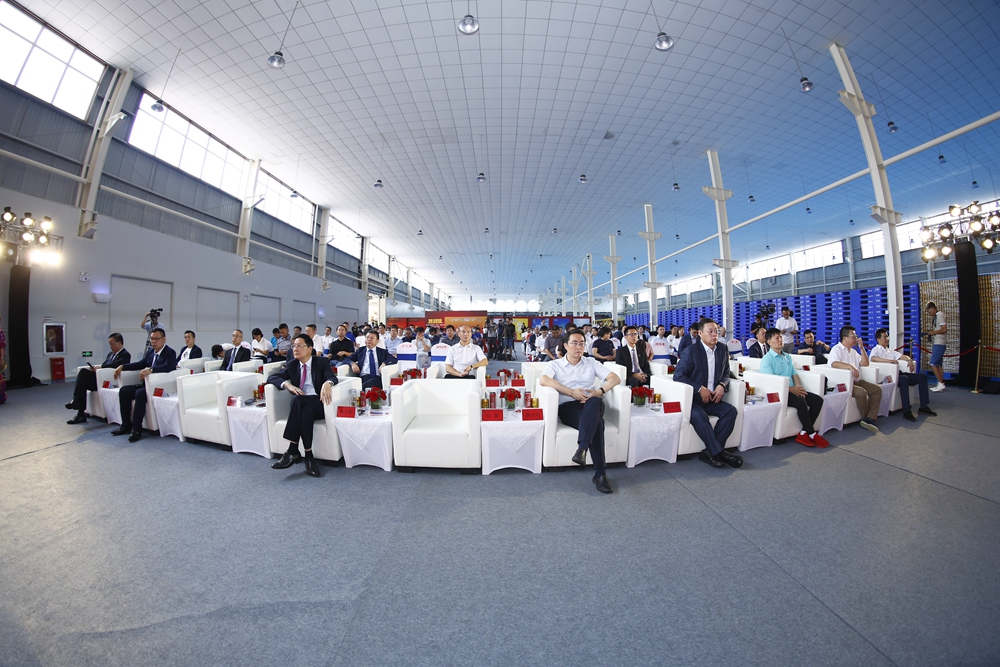 華彬集團貴州生產基地+奧瑞金配套飲料罐生產項目開業(yè)慶典儀式(圖12)